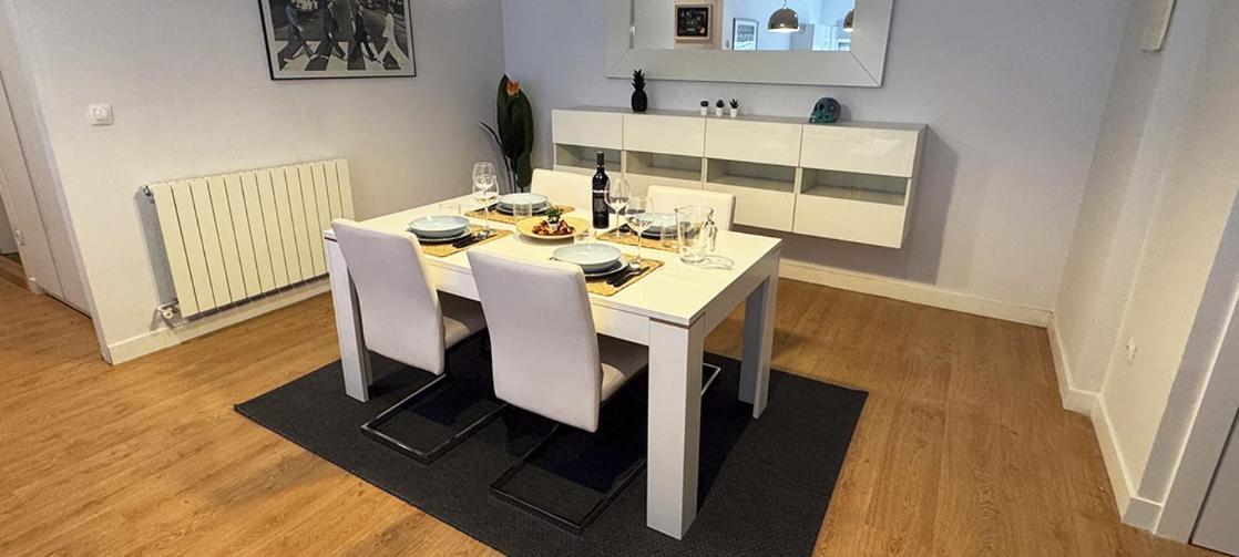 Appartement San Anton Old Town By Next Stop